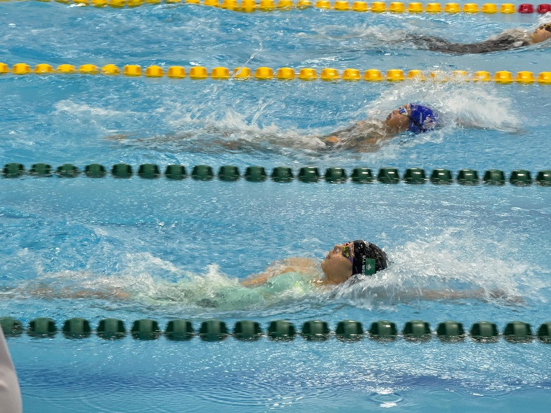 圖1 黃婉柔 女子100米仰泳初賽